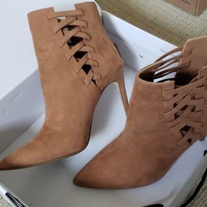 Aldo Tuxedo ankle boots
